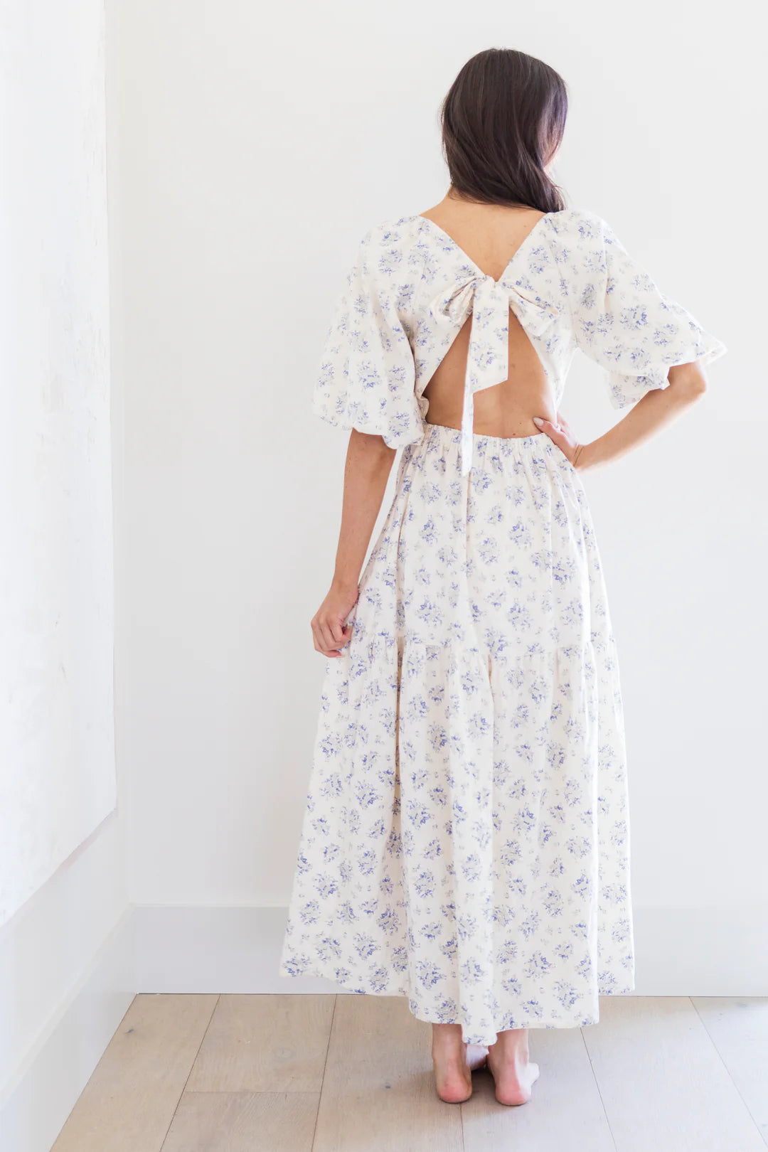 LILAH TIE BACK DRESS